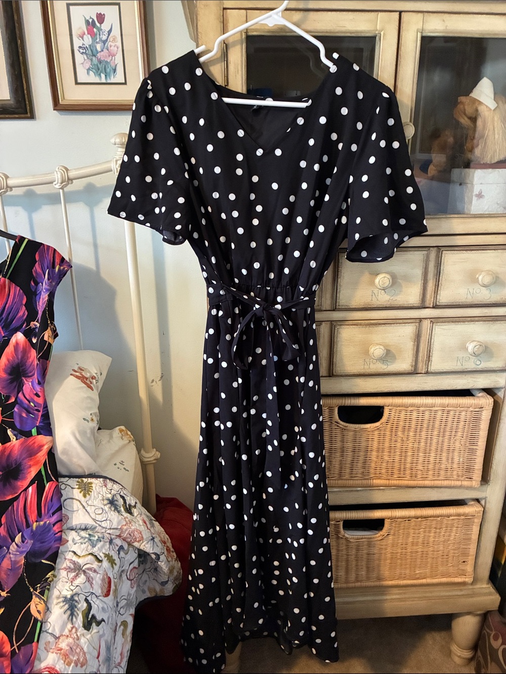 Black Polka Dot V-Neck Tie-Waist Maxi Dress